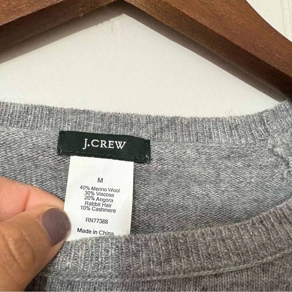 J.Crew women’s fine-gauge Merino Wool Cashmere Blend Crewneck Sweater Gray M